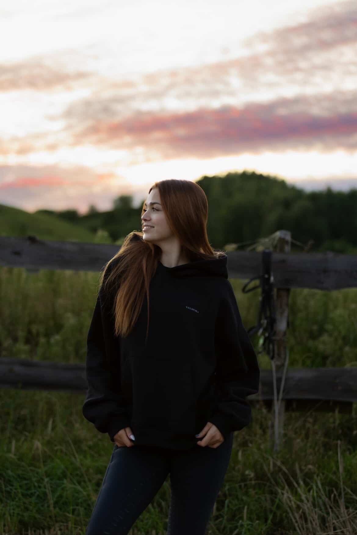 VELMORA BLUZA BOXY - BLACK